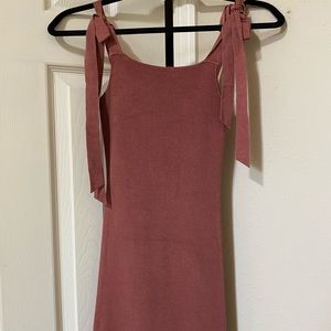 Knit mauve dress with tie straps